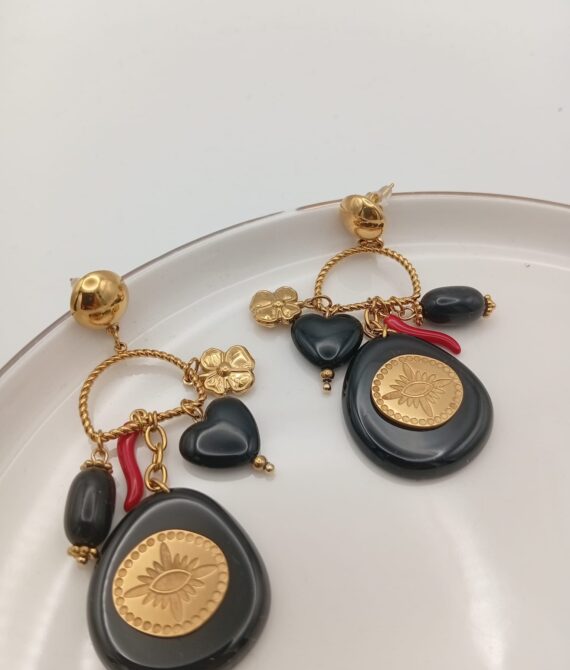 Orecchini pendenti charms